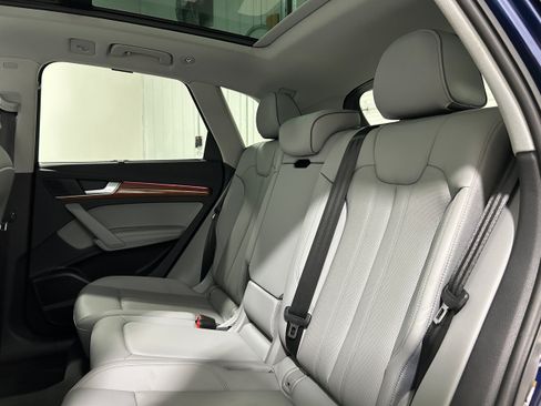 Used 2021 Audi Q5 Prestige AWD/4WD image 31
