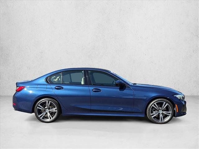 Used 2023 BMW 330i Sedan w/ Premium Package RWD image 4