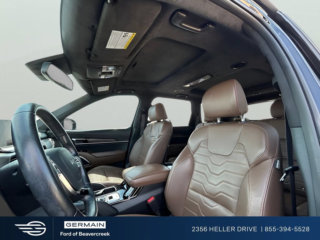 Used 2022 Kia Telluride SX w/ SX Prestige Package AWD/4WD image 16