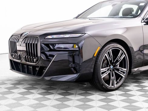 New 2026 BMW 760i xDrive w/ Executive Package image 40