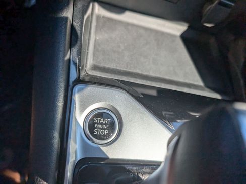Used 2024 Nissan Altima 2.5 SV FWD image 26