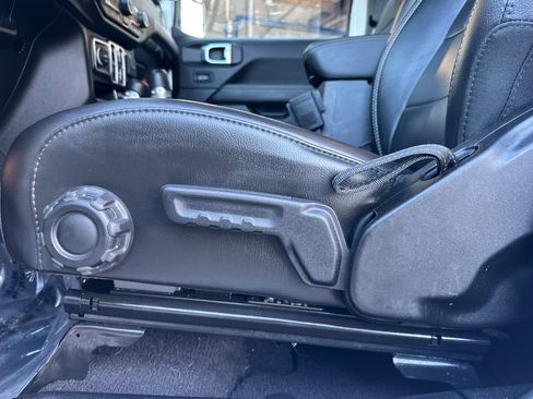 Used 2021 Jeep Wrangler Unlimited Sahara w/ Cold Weather Group image 12