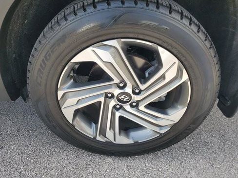 Certified 2023 Hyundai Santa Fe SEL FWD image 9