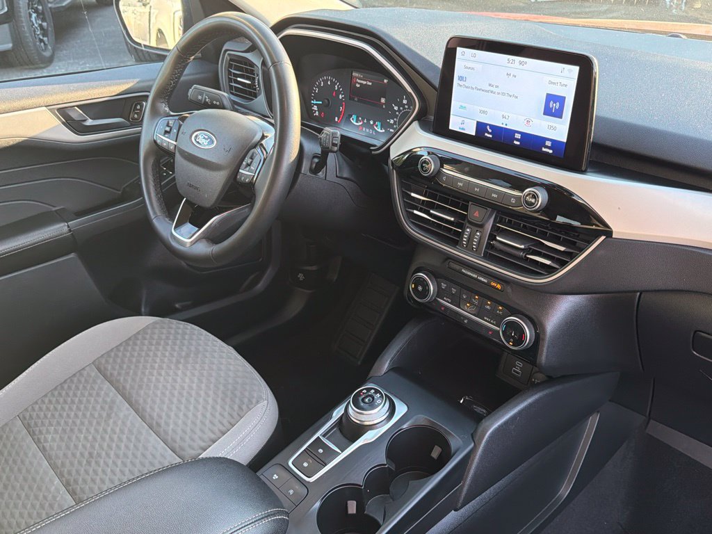 Used 2022 Ford Escape SE w/ Cold Weather Package AWD/4WD image 16