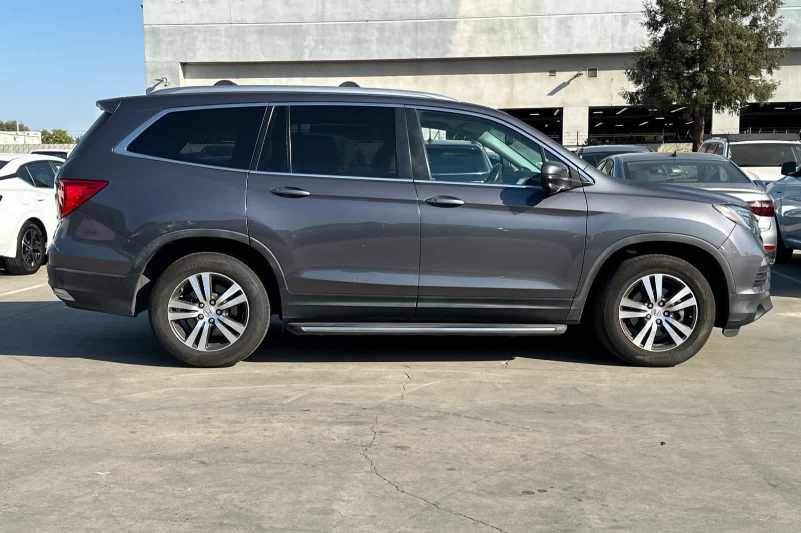 Used 2016 Honda Pilot EX-L image 9