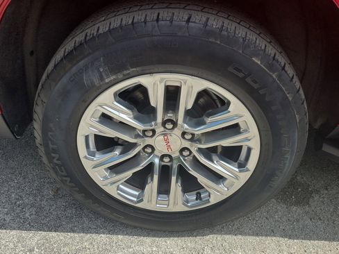 Used 2023 GMC Yukon SLT image 9