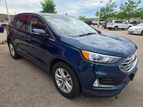 Used 2020 Ford Edge SEL w/ Convenience Package AWD/4WD image 3