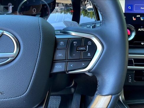 Used 2024 Lexus RX 350 Premium w/ Accessory Package (Z1) AWD/4WD image 12