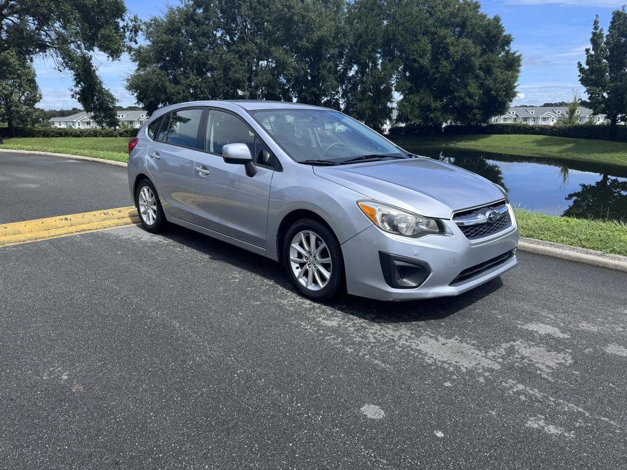 Used 2013 Subaru Impreza 2.0i Premium w/ All-Weather Pkg AWD/4WD image 17