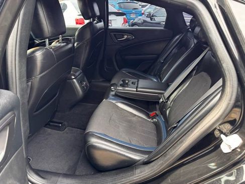 Used 2016 Chrysler 200 S w/ Comfort Group image 18