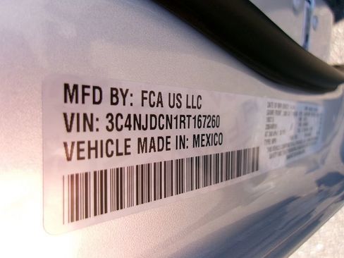 Certified 2024 Jeep Compass Limited w/ High Altitude Package image 19