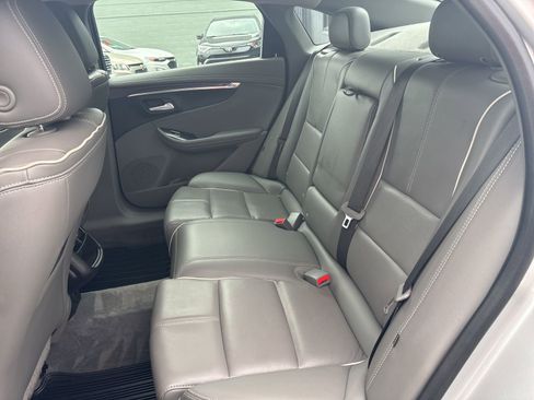 Used 2016 Chevrolet Impala LTZ image 12