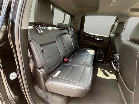 Used 2024 GMC Sierra 1500 SLT w/ SLT Premium Plus Package AWD/4WD image 20