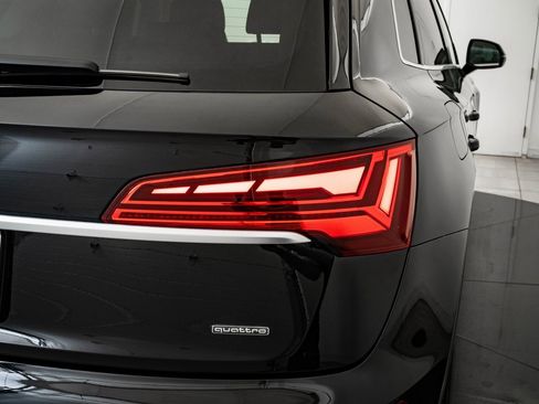 Used 2024 Audi Q5 e Premium image 9