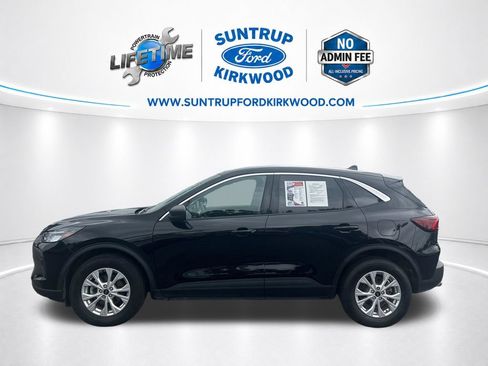 Used 2023 Ford Escape Active AWD/4WD image 2