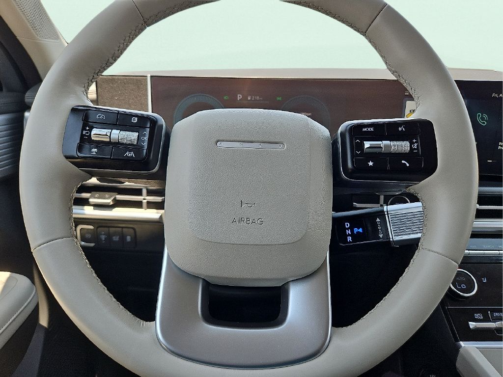 Used 2026 Hyundai Santa Fe SEL AWD/4WD image 19