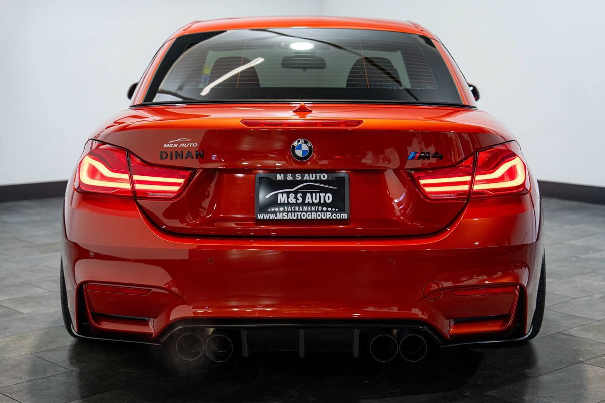 Used 2018 BMW M4 Convertible w/ Competition Package RWD image 3