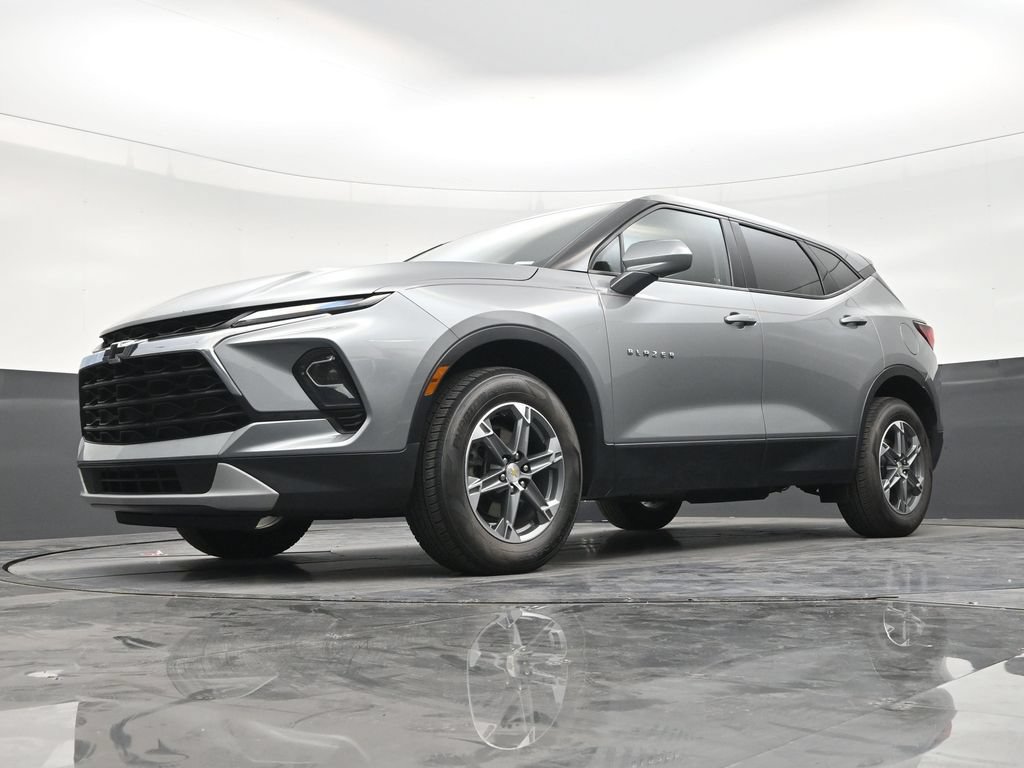 Used 2023 Chevrolet Blazer LT w/ LPO, Floor Liner Package FWD image 19
