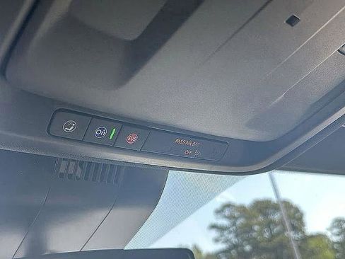 New 2025 Chevrolet Tahoe LS image 29