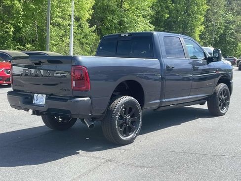 New 2026 RAM 2500 Laramie AWD/4WD image 8