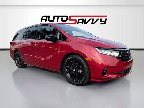 Used 2023 Honda Odyssey Sport image 1