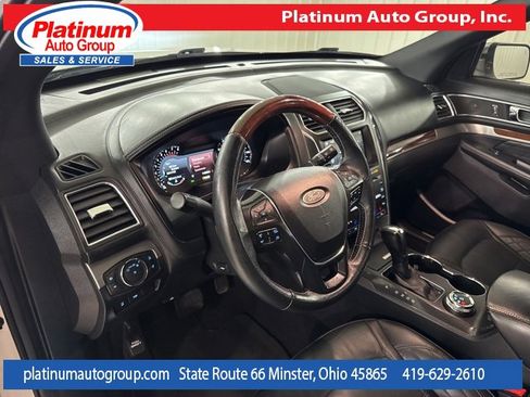 Used 2019 Ford Explorer Platinum image 13