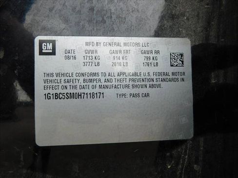 Used 2017 Chevrolet Cruze LS image 15