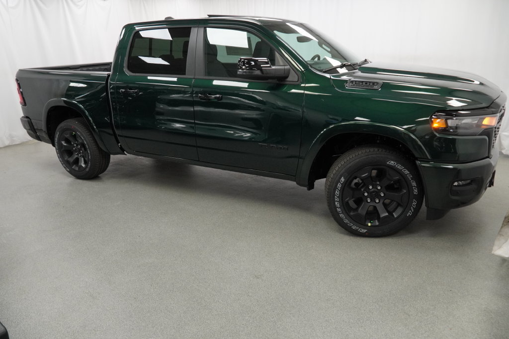 New 2026 RAM 1500 Big Horn AWD/4WD image 9