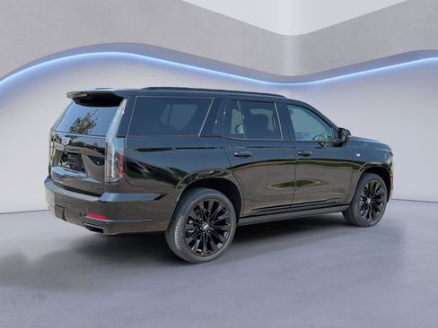New 2026 Cadillac Escalade Platinum Sport AWD/4WD image 3