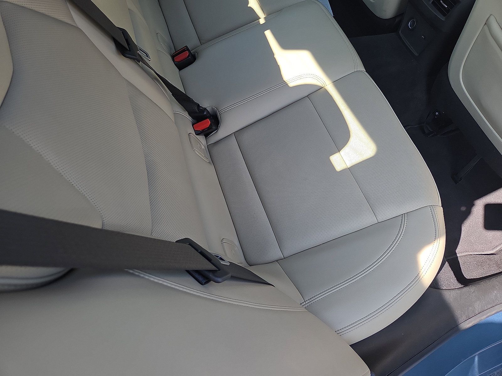 Used 2023 Cadillac CT5 Luxury AWD/4WD image 20