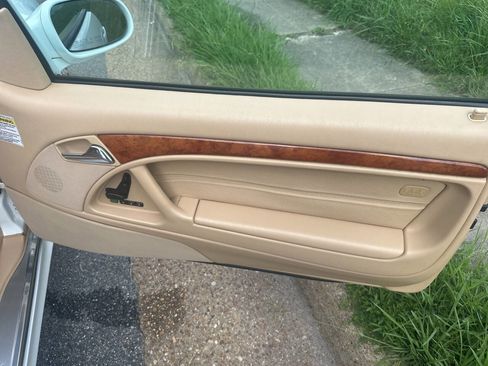 Used 2002 Mercedes-Benz SL 500 image 39