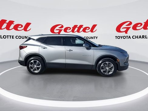 Used 2023 Chevrolet Blazer LT image 9