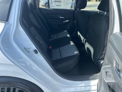 New 2026 Nissan Sentra SV w/ SV Convenience Package FWD image 15