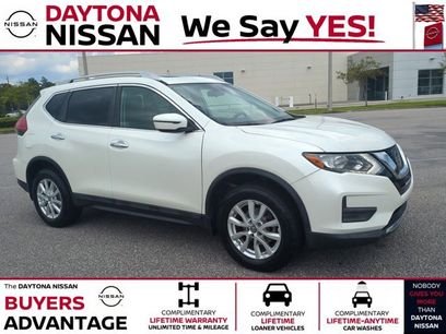 Used 2017 Nissan Rogue SV w/ Sun & Sound Touring Package