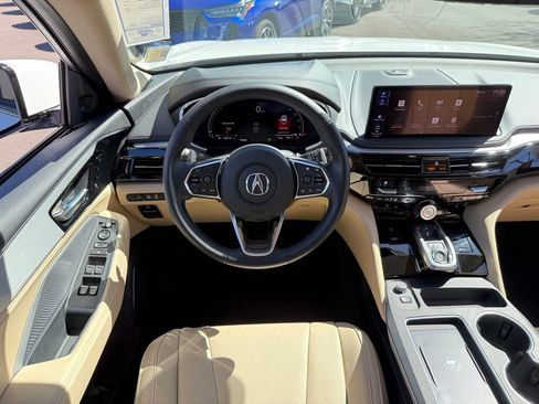Used 2026 Acura MDX SH-AWD image 2