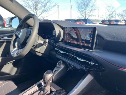 Used 2024 Dodge Hornet GT image 38