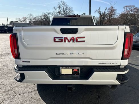 Used 2022 GMC Sierra 2500 Denali image 7
