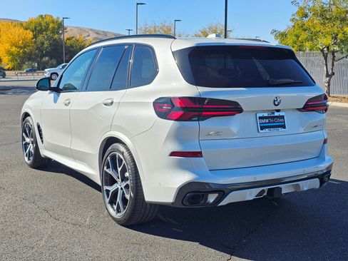 New 2026 BMW X5 xDrive40i w/ M Sport Package image 4