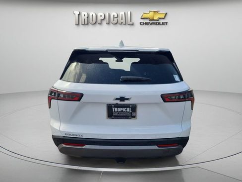 New 2027 Chevrolet Equinox LT FWD image 4