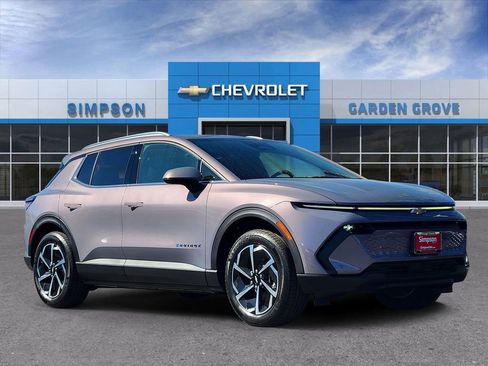 New 2026 Chevrolet Equinox EV LT image 1