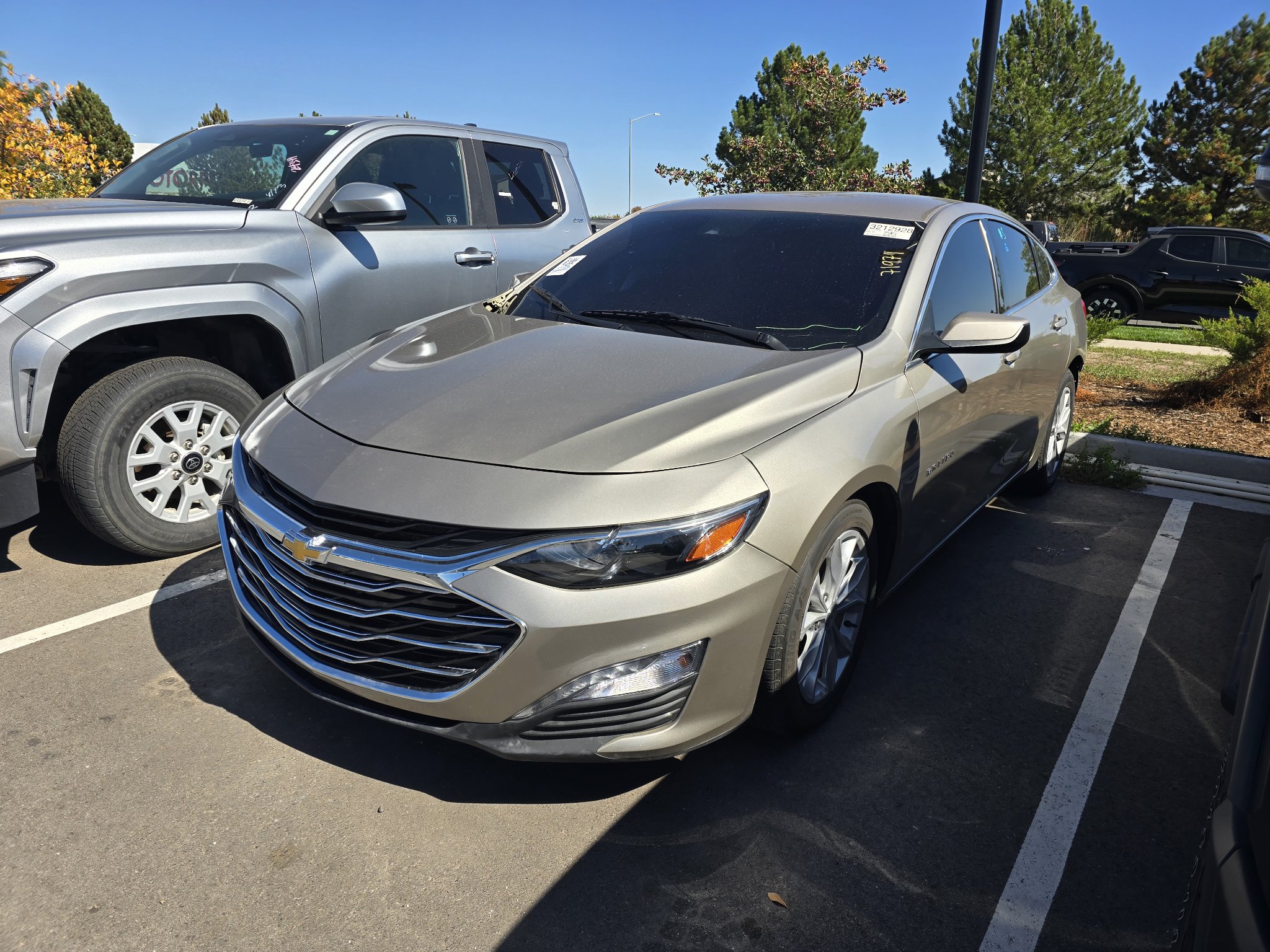 Used 2023 Chevrolet Malibu LT FWD image 9