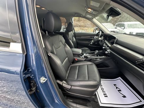 Used 2023 Kia Telluride S image 26