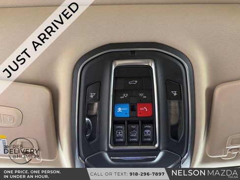 Used 2021 Jeep Grand Cherokee L Limited AWD/4WD image 32