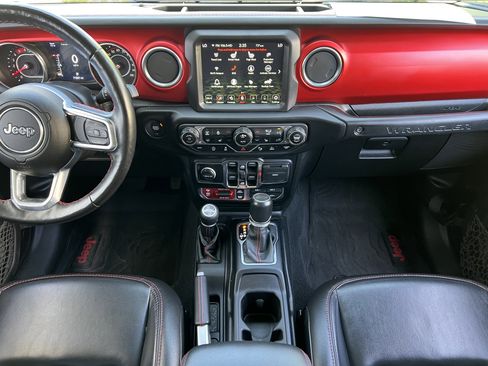 Used 2021 Jeep Wrangler Unlimited Rubicon w/ Uconnect 4C Nav & Sound Group AWD/4WD image 34