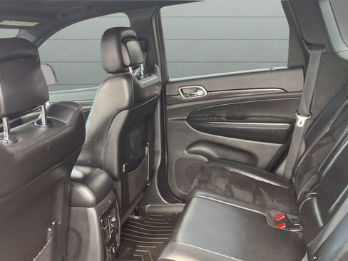 Used 2015 Jeep Grand Cherokee Altitude AWD/4WD image 24