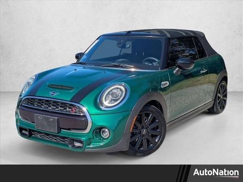 Used 2020 MINI Cooper S image 1