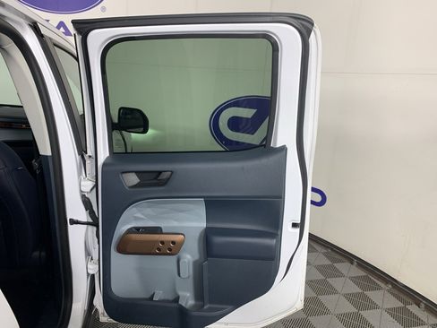 Used 2022 Ford Maverick Lariat w/ Lariat Luxury Package image 34