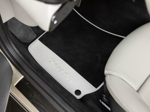 Certified 2024 Ferrari Roma Spider image 55