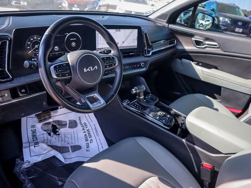 Used 2023 Kia Sportage X-Pro image 8