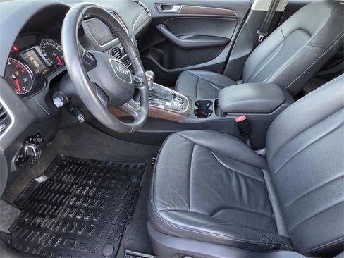 Used 2014 Audi Q5 2.0T Premium Plus w/ Premium Plus Package image 6